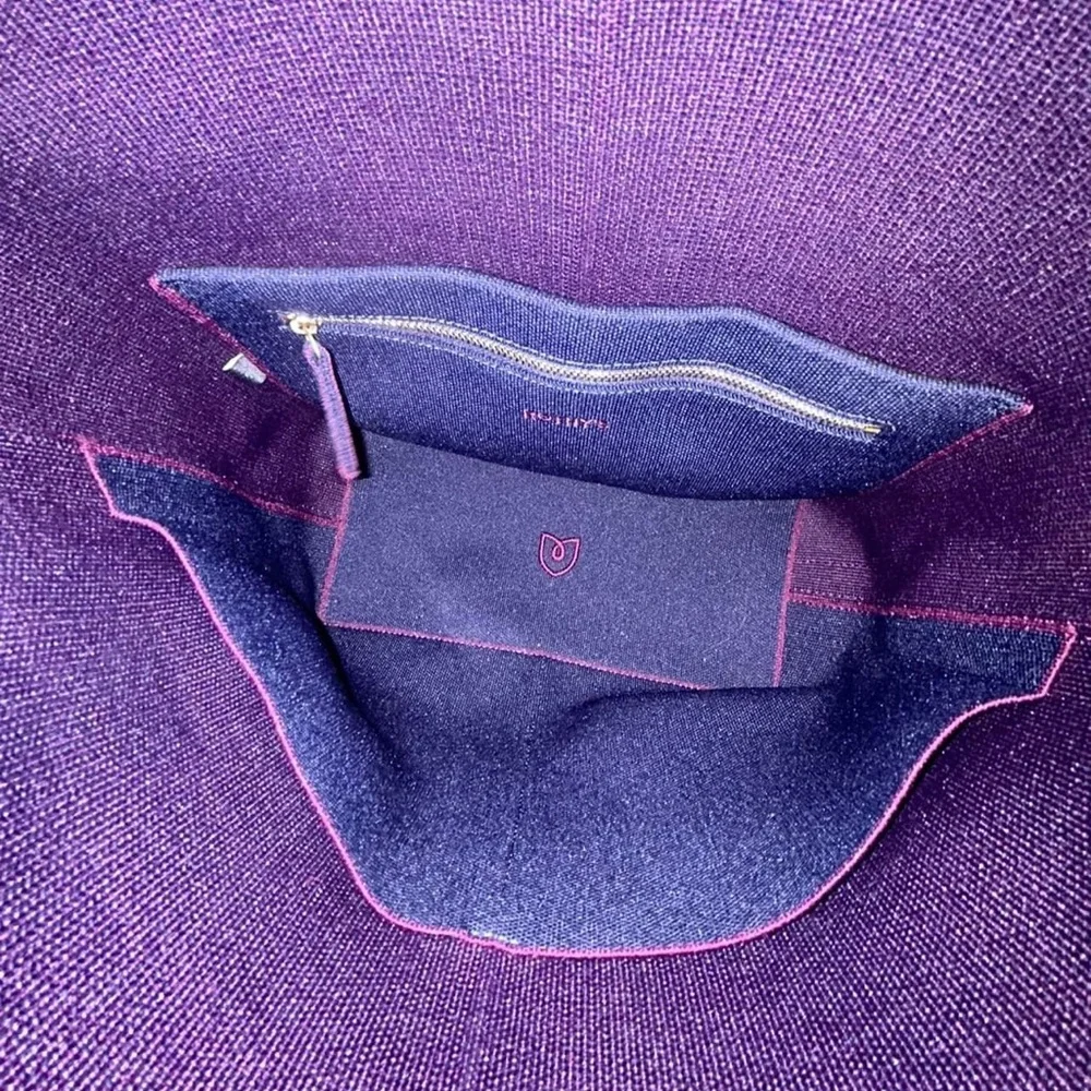 Rothys Aubergine Mini Zip Bucket - Picture 4 of 5